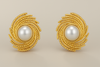 Pearl Swirl Stud Earrings
