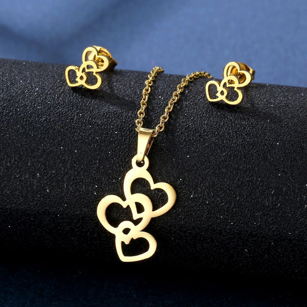 Golden Triple Heart Jewellery Set