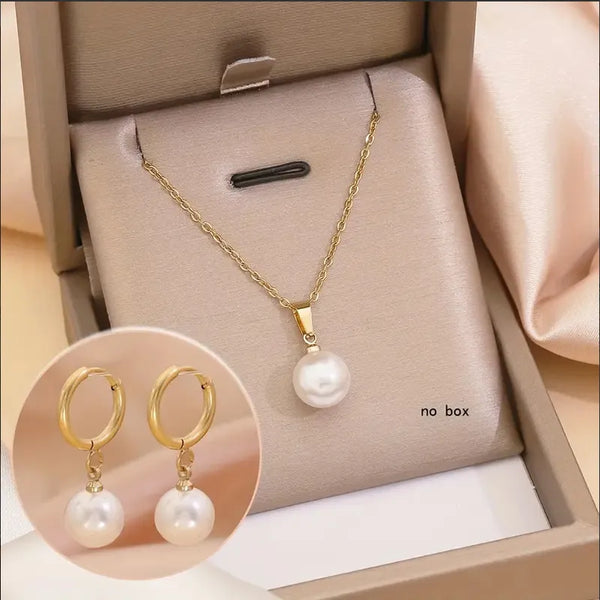 Pearl Drop Jewellery Set