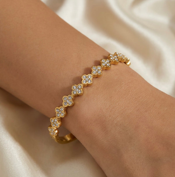 Floral Sparkle Bracelet