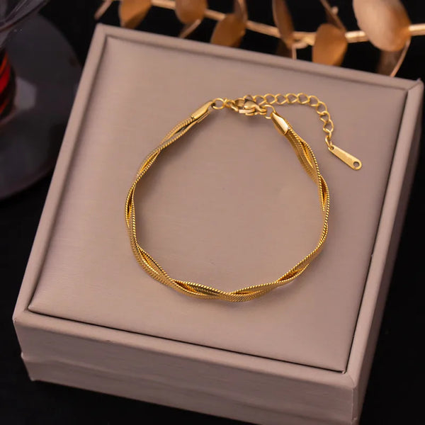 Twisted Gold-Plated Chain Bracelet